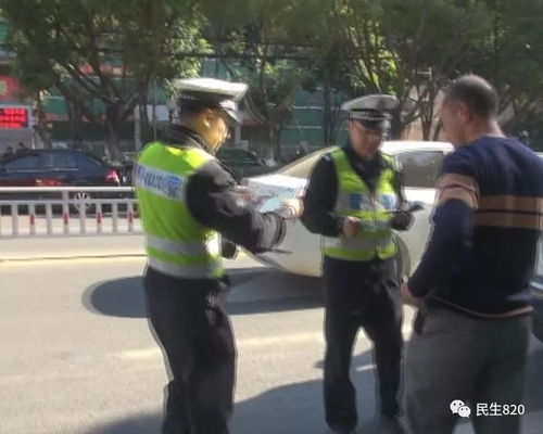 泥罐車路口奪命，摩托車夫婦一死一傷