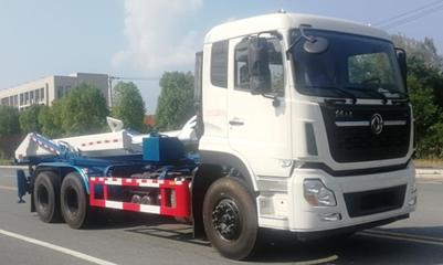 豐霸背罐車(chē)與油罐車(chē)的雙重優(yōu)勢(shì) 高效運(yùn)輸與安全保障